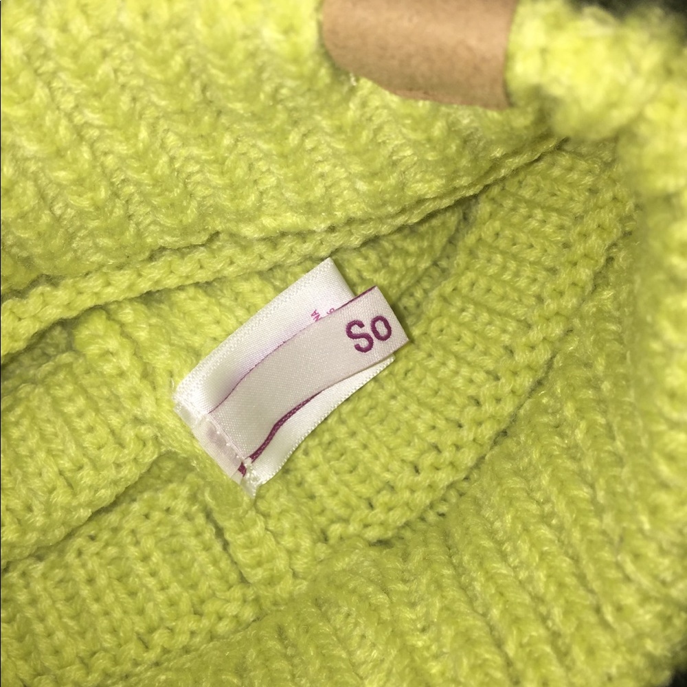 Hat - Picture 2 of 2